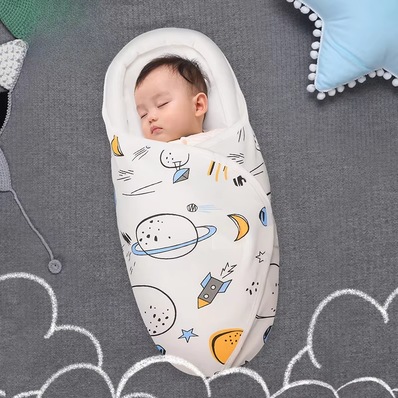 Newborn Baby Swaddle Wrap Adjustable Newborn Hat Set Anti-kick Swaddle Warm Soft BlanketSuitable for Babies Aged 0-3 Months