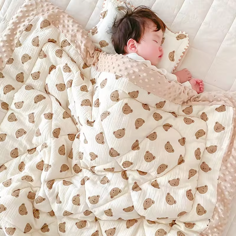 Baby Sensory Dot Cotton Quilt Soft Warm Winter Comforter for Infant Crib Toddler Bed Nursery Daycare Blanket Stroller Pad