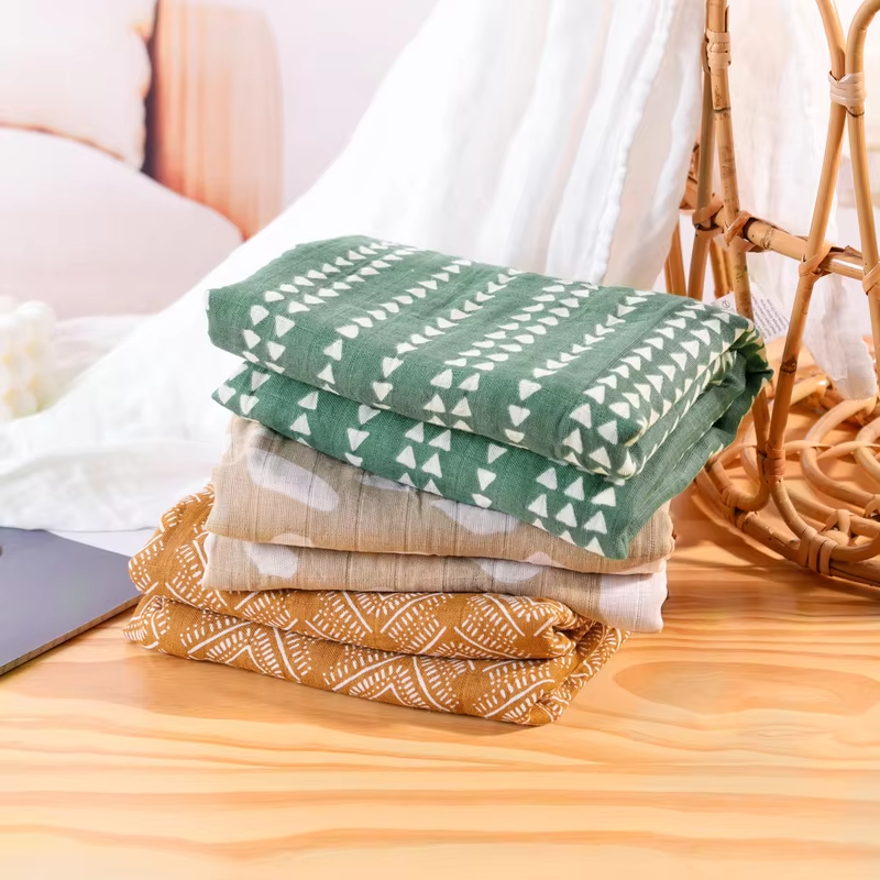Elinfant 3 Pcs/Set Muslin Baby Swaddle Blanket 100% cotton 120*110cm 2 Layers Newborn Baby Bath Towel Wrap Baby Products